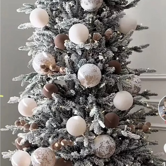 3-NWT ROBERT STANLEY 4”TAUPE FLOCKED ORNAMENT - Picture 11 of 16